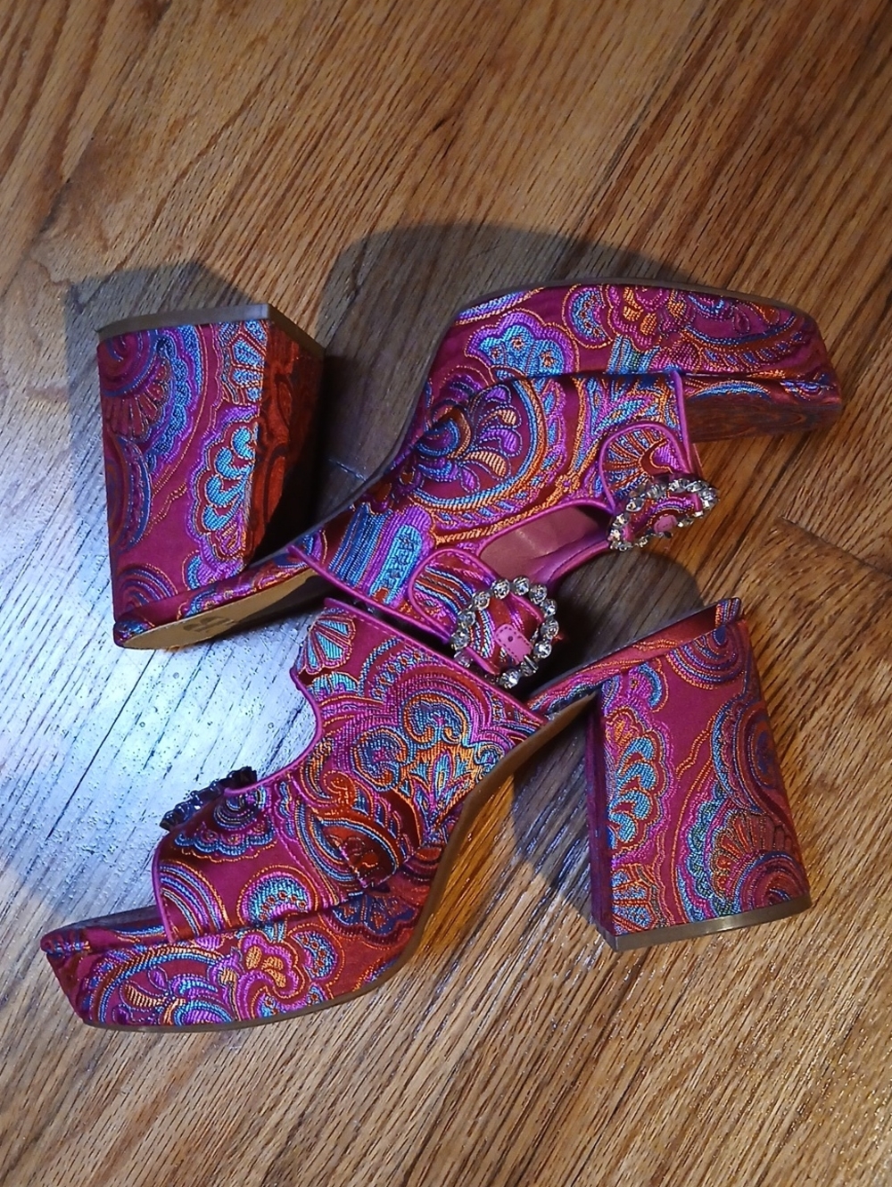 GB Embellished Pink Paisley Platform Mules - Women 8.5 - Picture 3 of 10